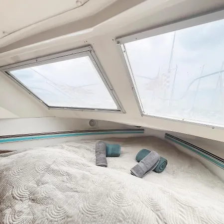 Båthotell Nuit Insolite Sur Un Bateau Au Coeur De